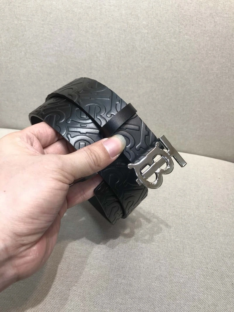 Burberry Belts Fashionable 283160
