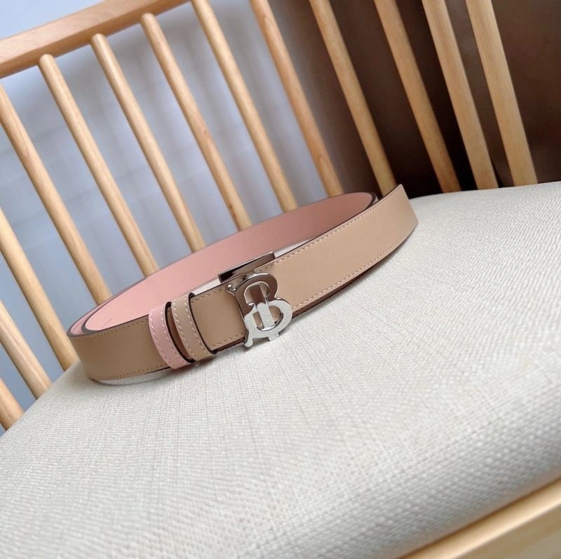 Fashionable Burberry Belts 283539