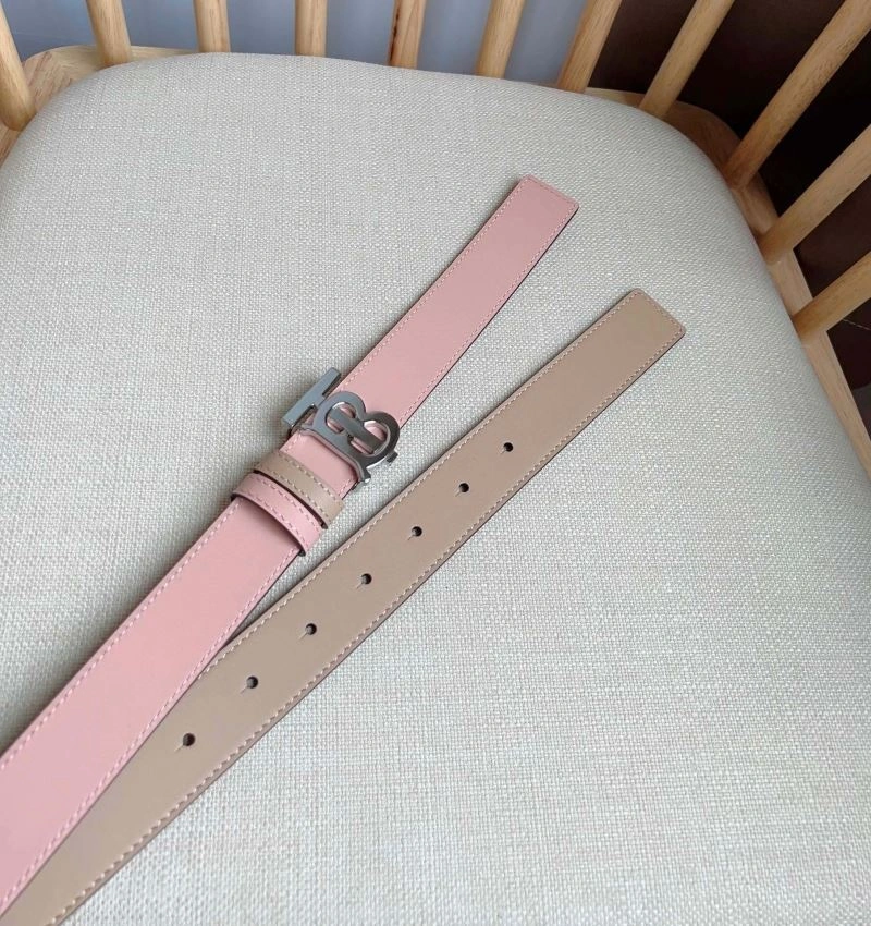 Fashionable Burberry Belts 283539