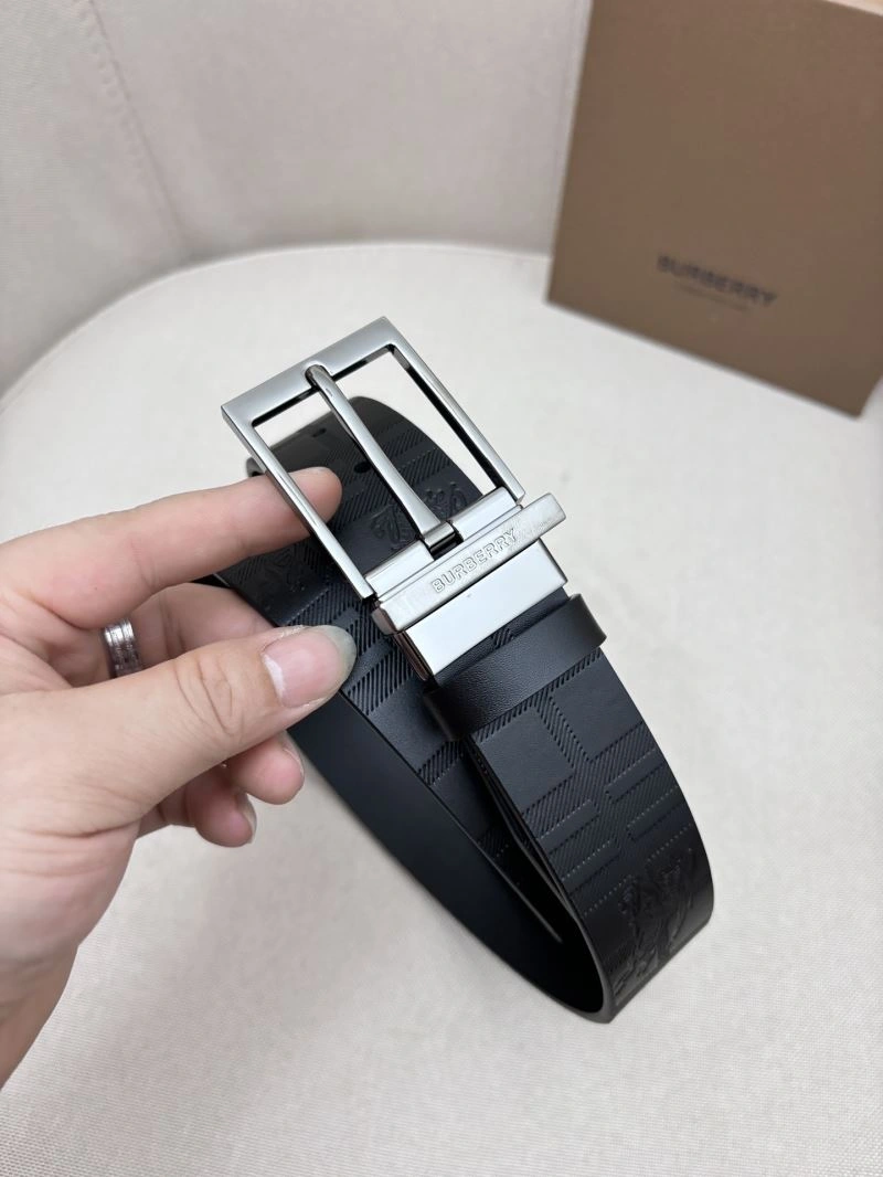 Burberry Belts WaterResistant 283499
