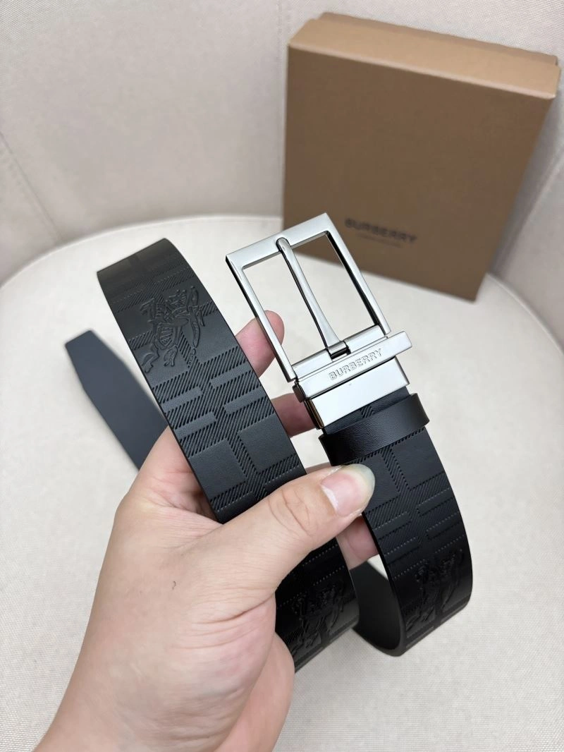 Burberry Belts WaterResistant 283499