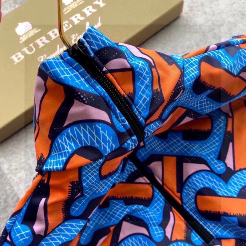 Burberry Bikins MultiPurpose 256466