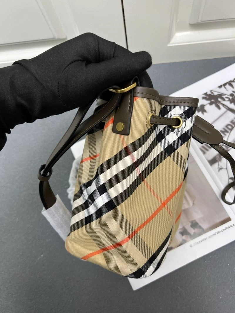 Burberry Bucket Bags Classic 84664