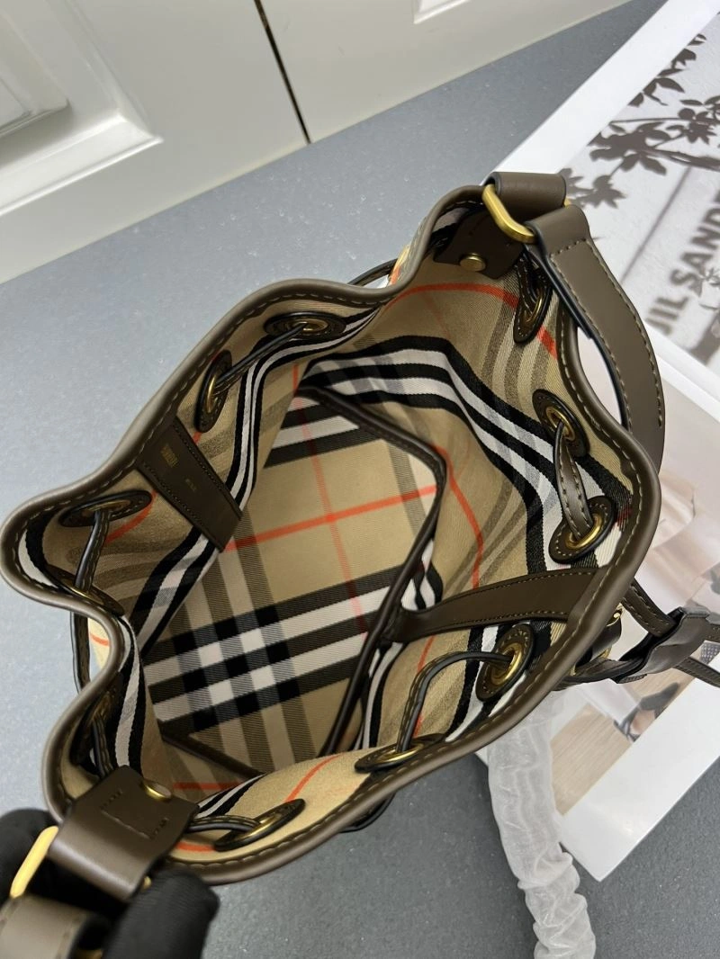 Burberry Bucket Bags Classic 84664