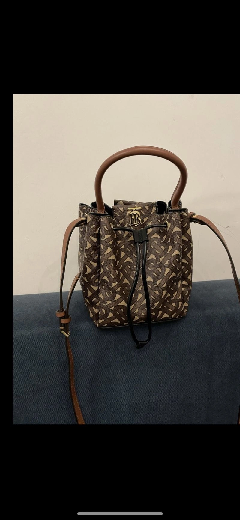 Sophisticated Burberry Bucket Bags 64608