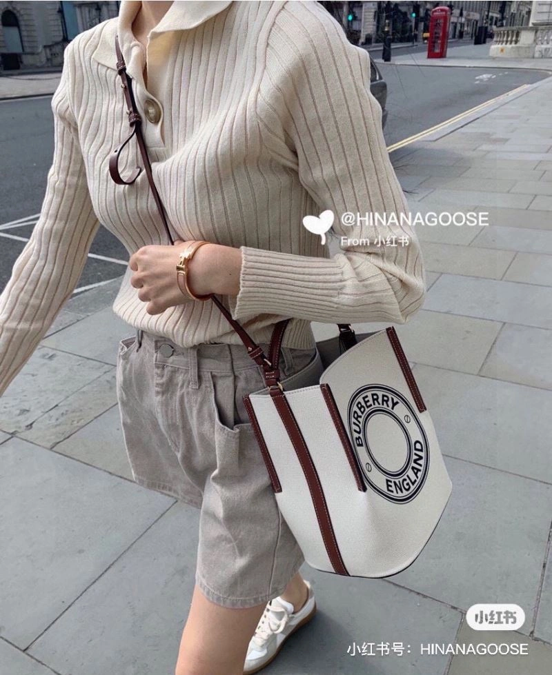Burberry Bucket Bags Colorful 64712