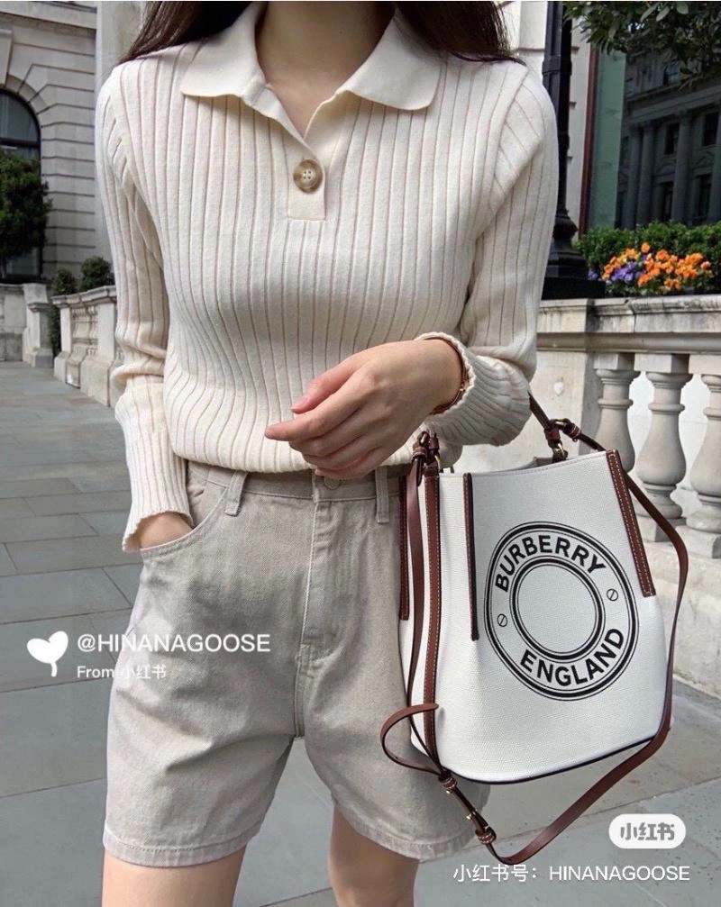 Burberry Bucket Bags Colorful 64712
