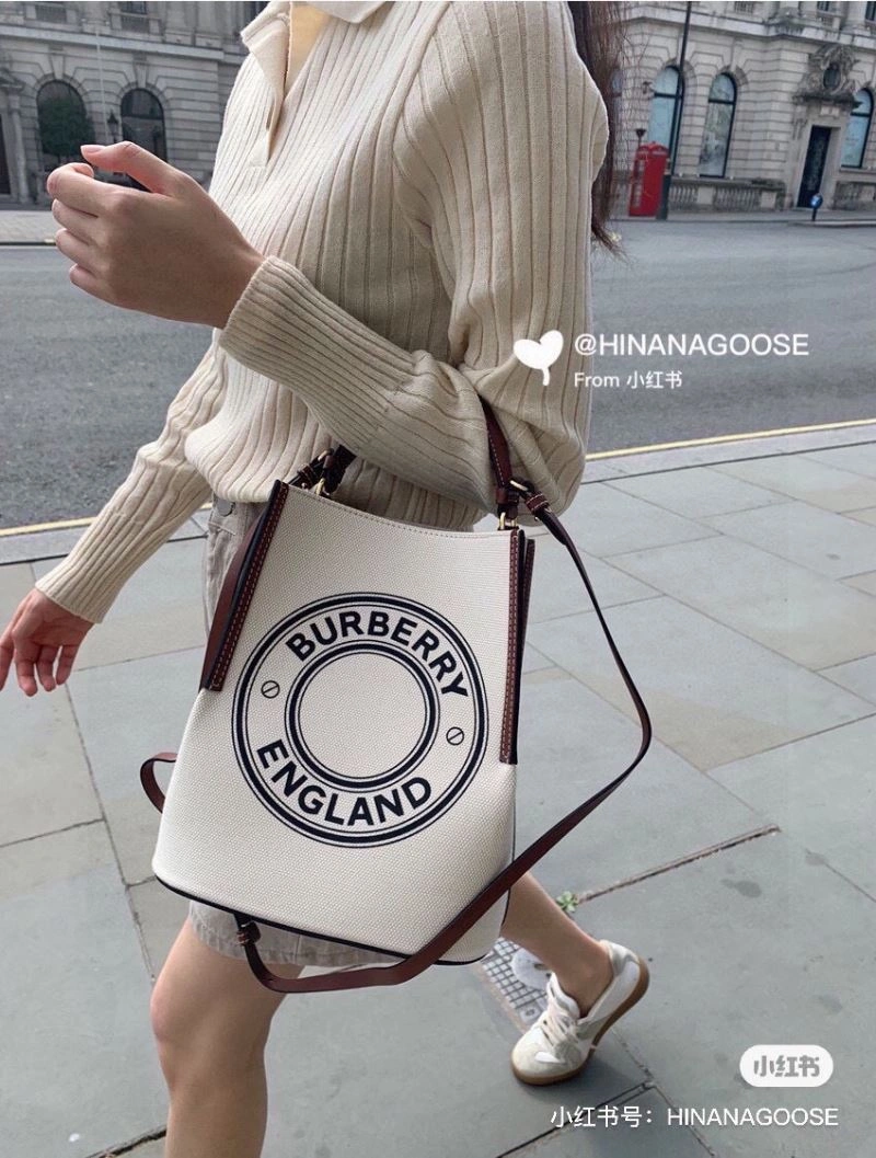 Burberry Bucket Bags Colorful 64712