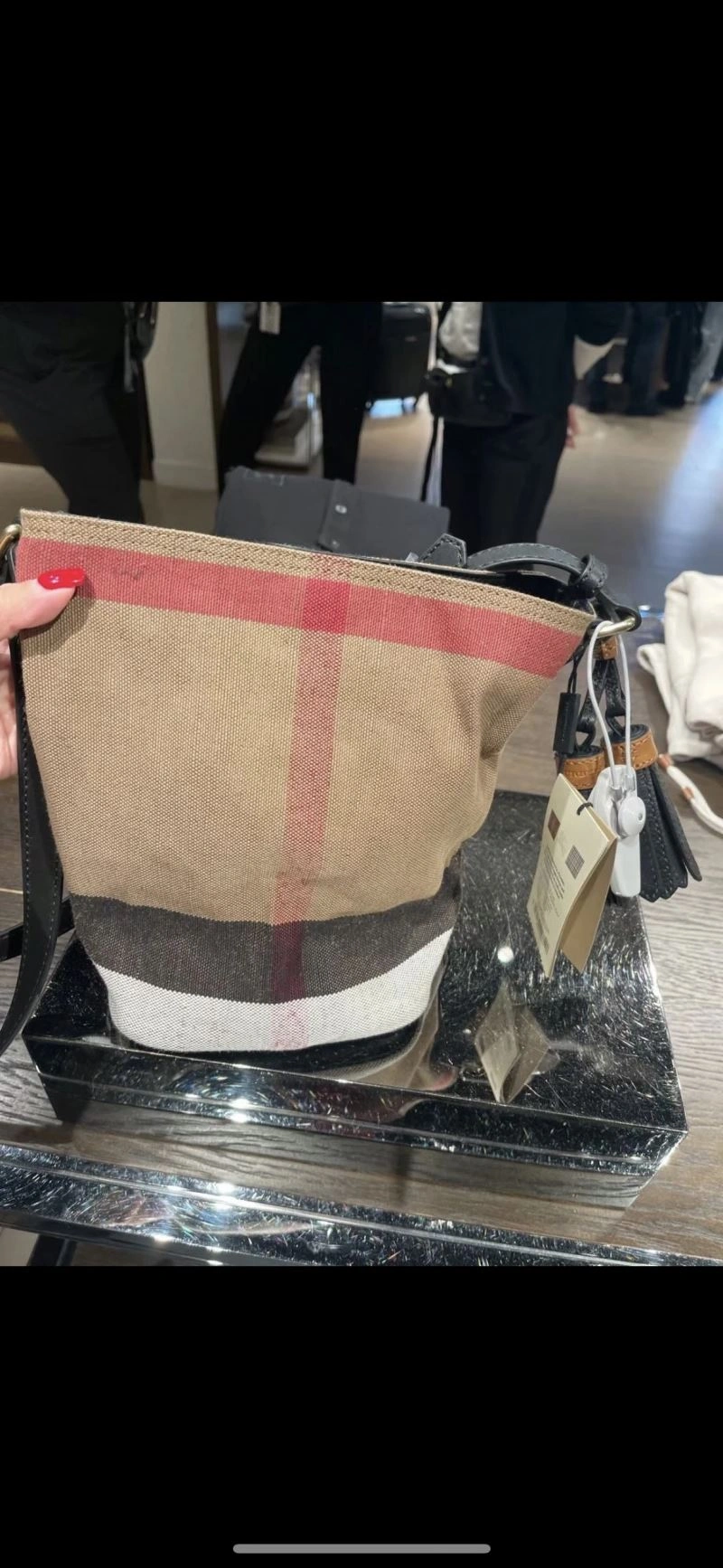 Affordable Burberry Bucket Bags 64609