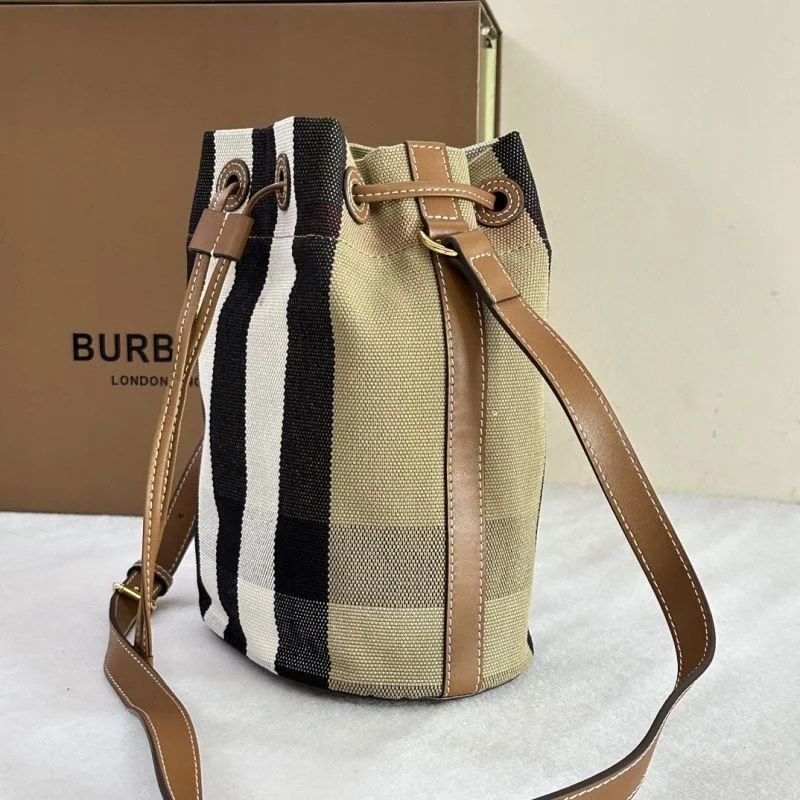 ComfortFit Burberry Bucket Bags 51751