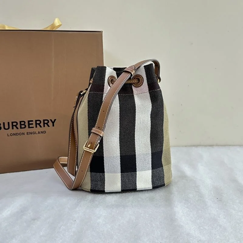 ComfortFit Burberry Bucket Bags 51751