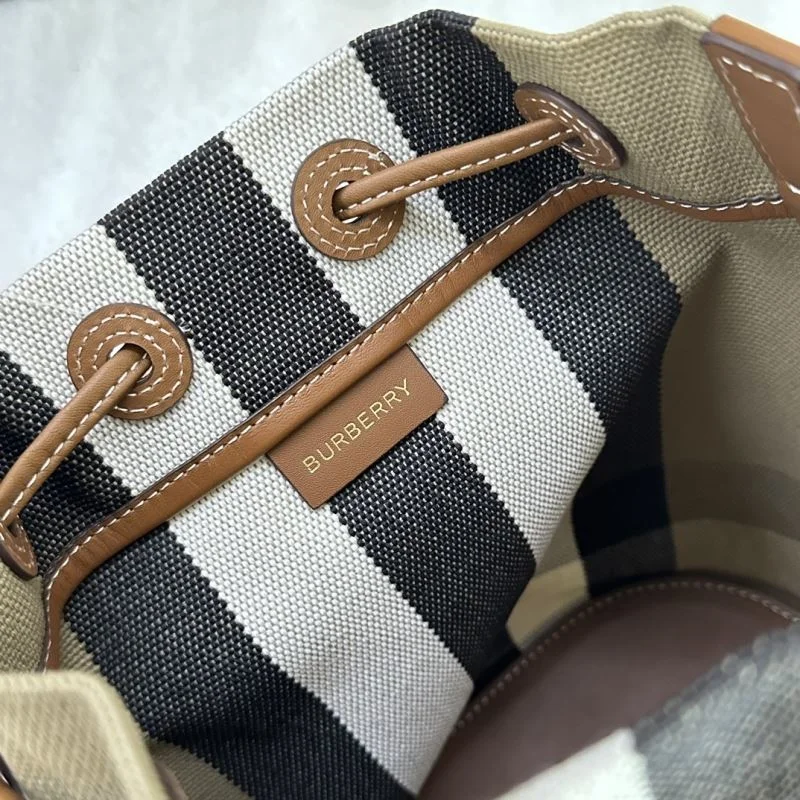 ComfortFit Burberry Bucket Bags 51751