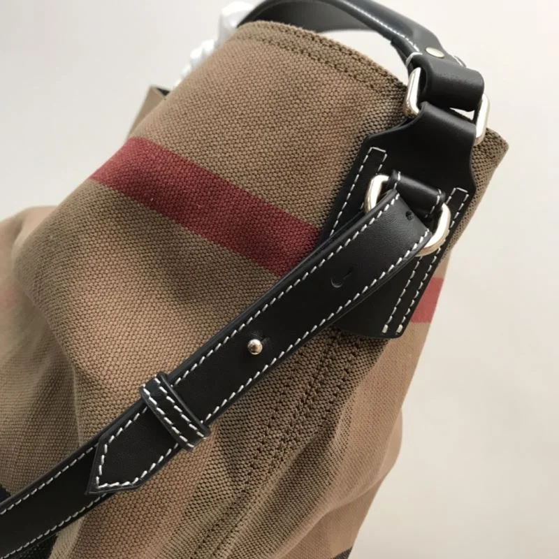 Seasonal Burberry Bucket Bags 51749
