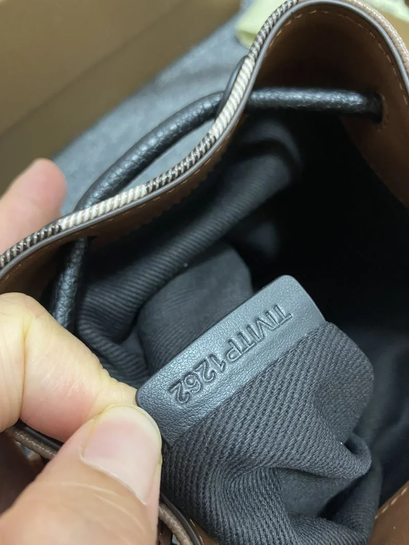 Efficient Burberry Bucket Bags 38152