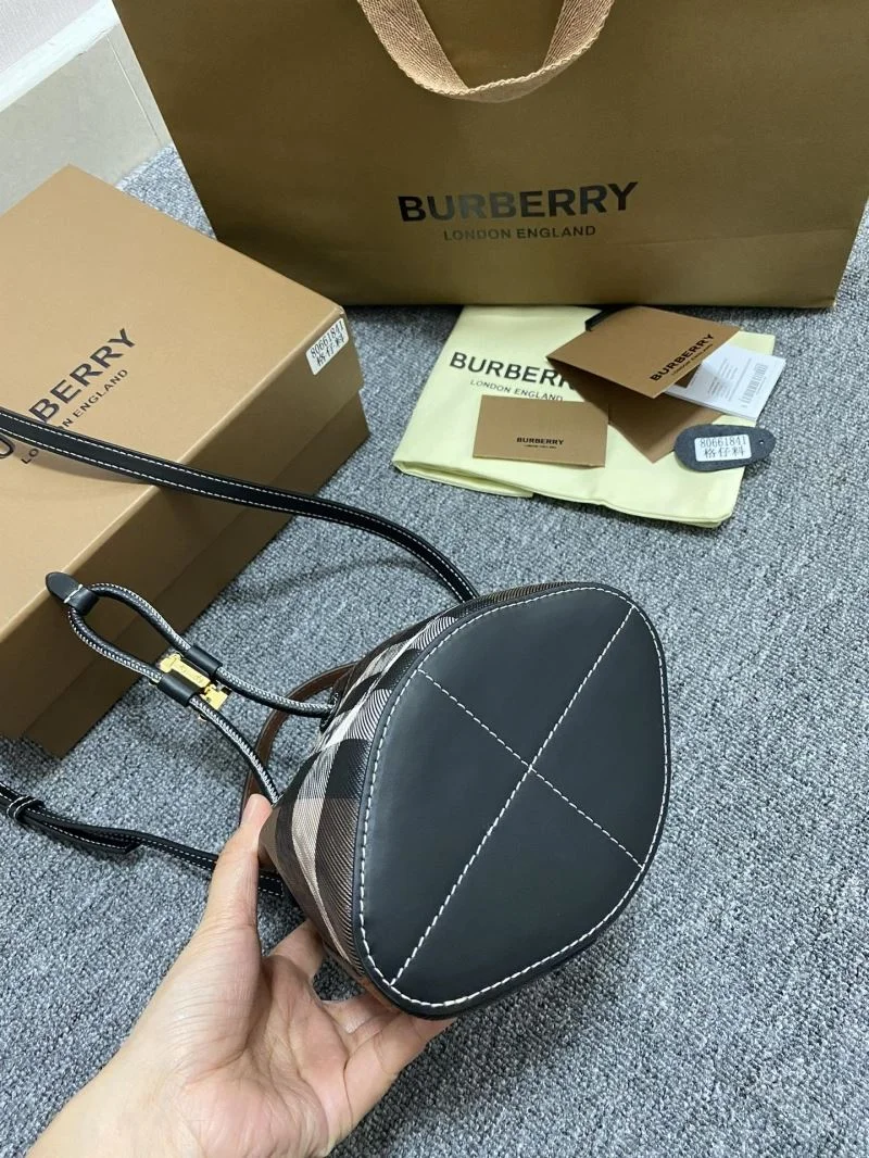 Efficient Burberry Bucket Bags 38152