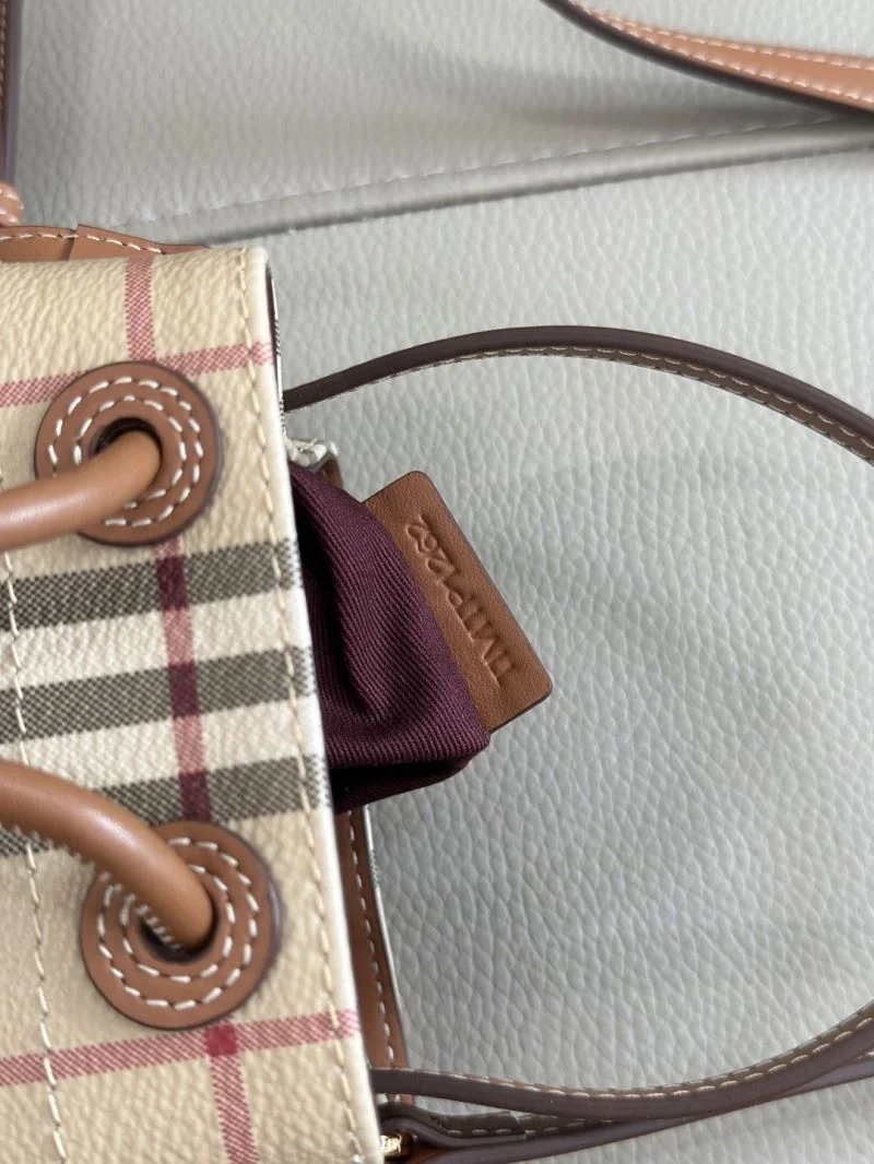 Burberry Bucket Bags Functional 38150