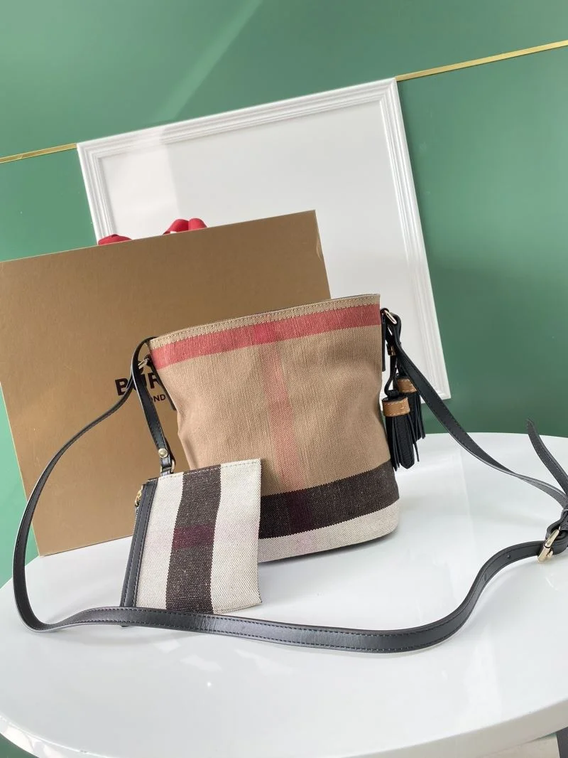 Vibrant Burberry Bucket Bags 38158