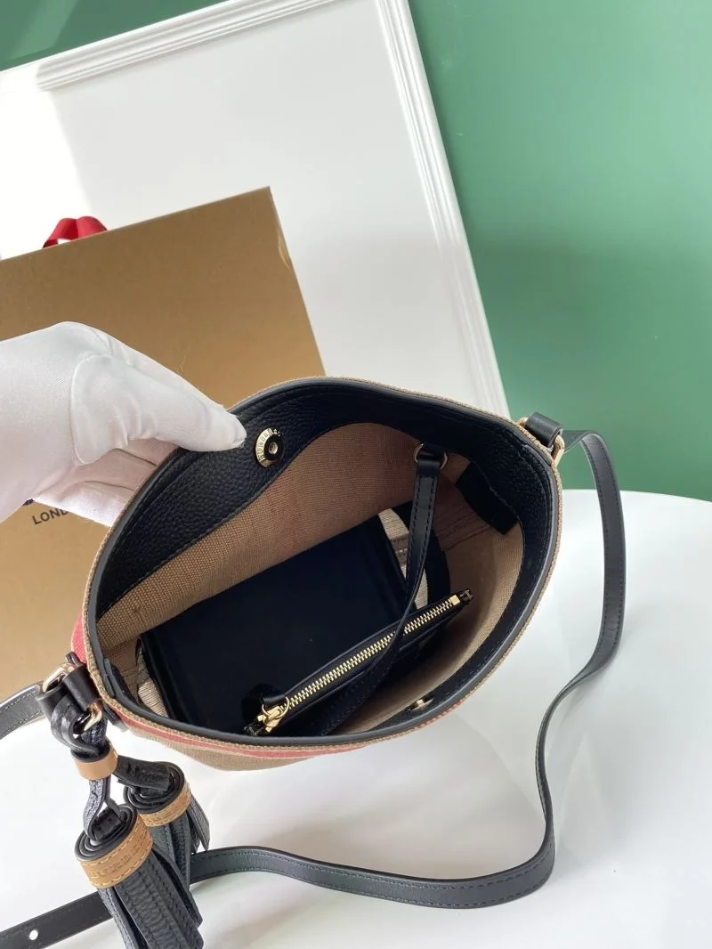 Vibrant Burberry Bucket Bags 38158