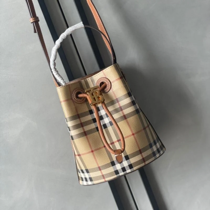 Vibrant Burberry Bucket Bags 38153