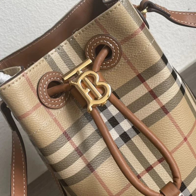 Vibrant Burberry Bucket Bags 38153