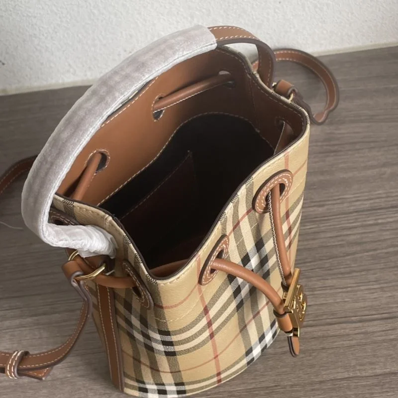 Vibrant Burberry Bucket Bags 38153