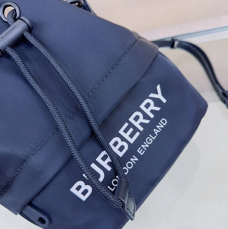 Burberry Bucket Bags Refined 38157