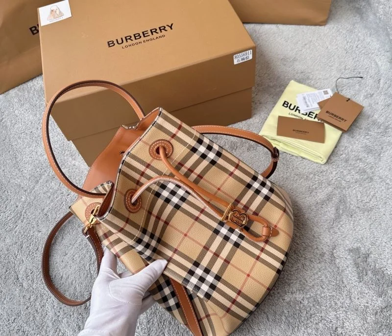 Flexible Burberry Bucket Bags 38151