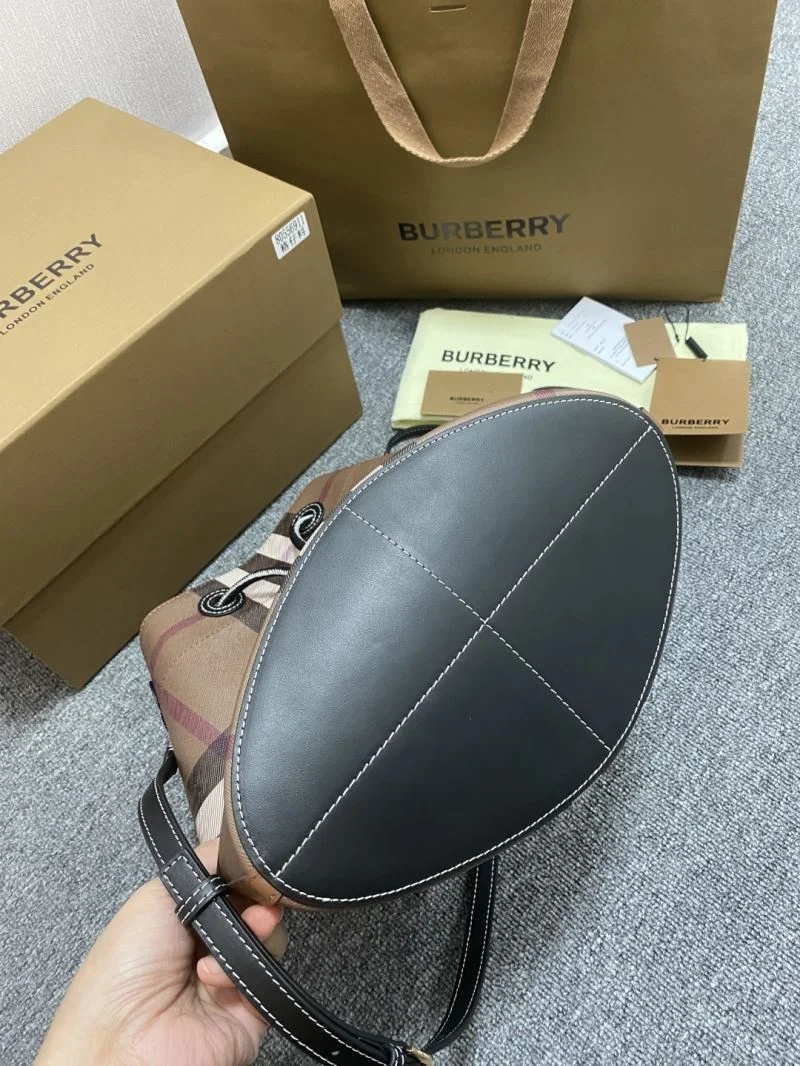 Burberry Bucket Bags ComfortFit 38140