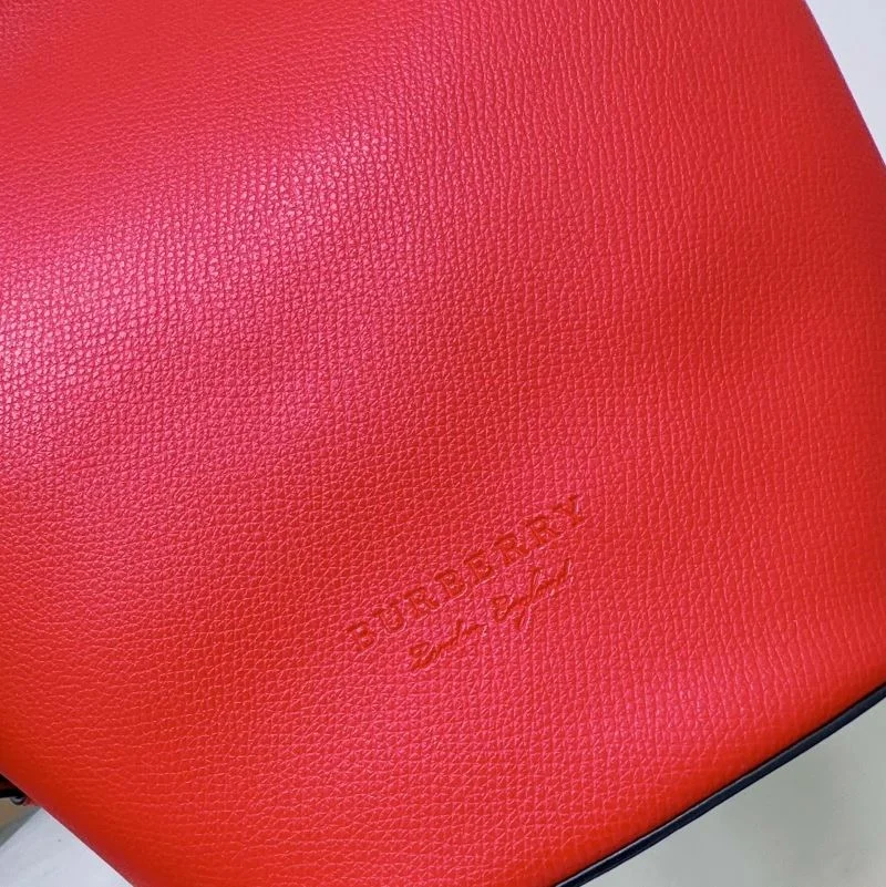 MultiPurpose Burberry Bucket Bags 38155