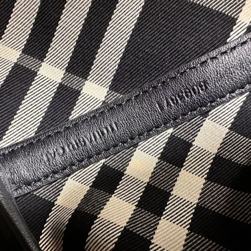 ComfortFit Burberry Bucket Bags 38136