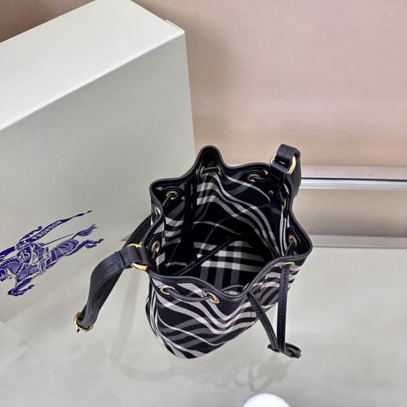 Burberry Bucket Bags GoAnywhere 38134