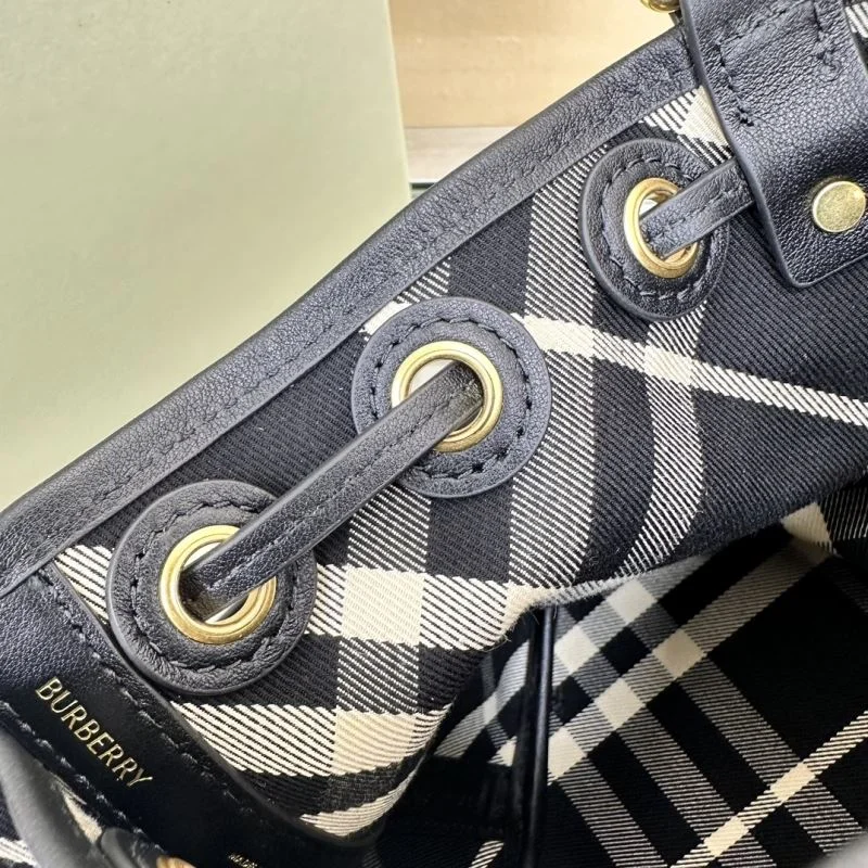 Burberry Bucket Bags GoAnywhere 38134