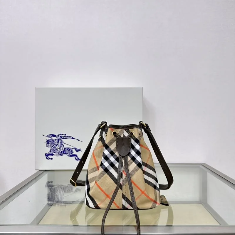 SmoothTexture Burberry Bucket Bags 38129