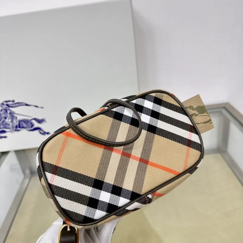 SmoothTexture Burberry Bucket Bags 38129