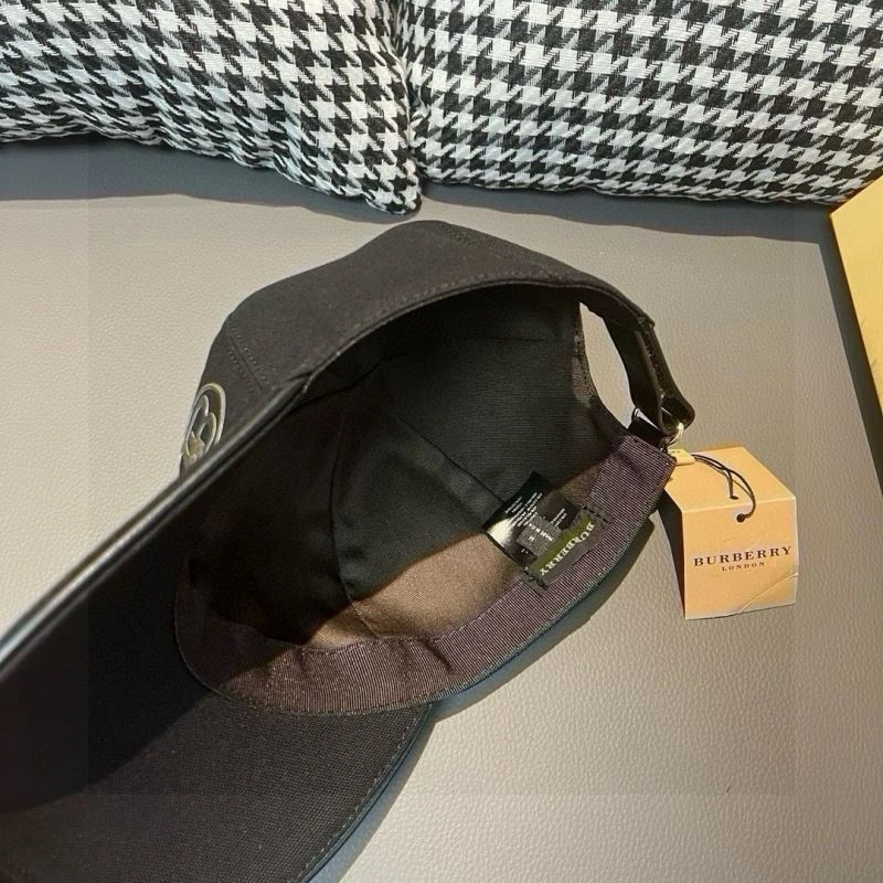 Vibrant Burberry Caps 261561