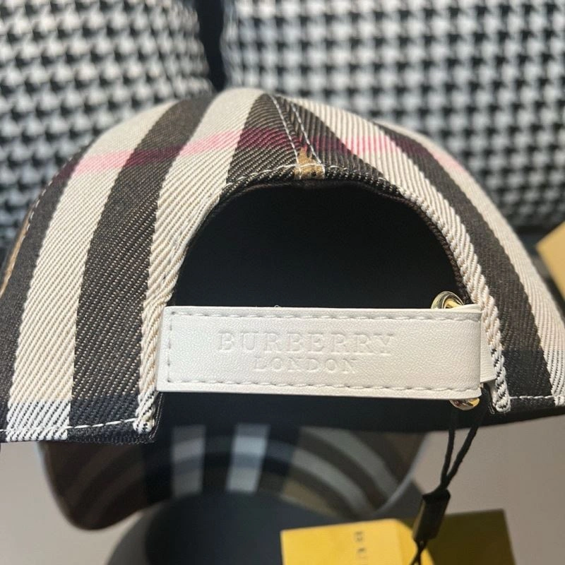 Functional Burberry Caps 261556