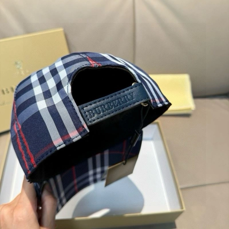 AllSeason Burberry Caps 261551