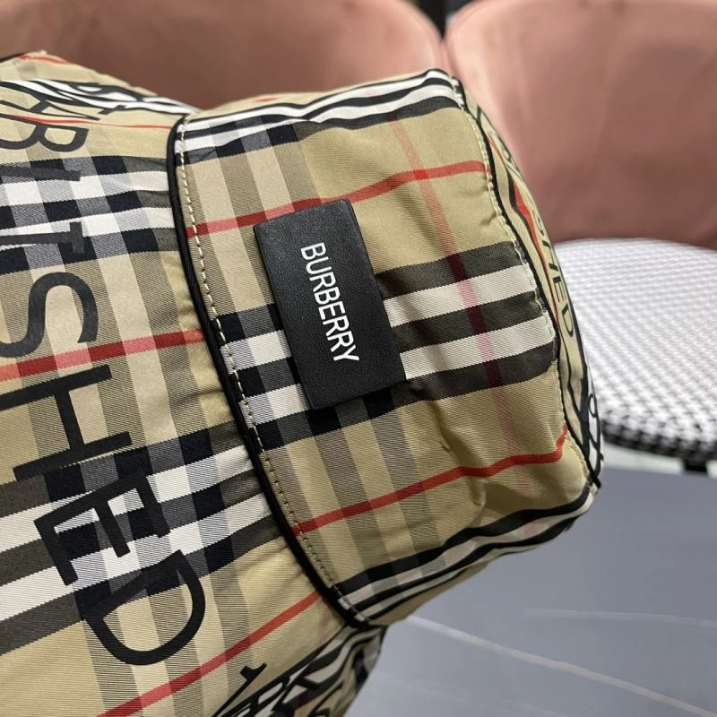 MultiPurpose Burberry Caps 260549