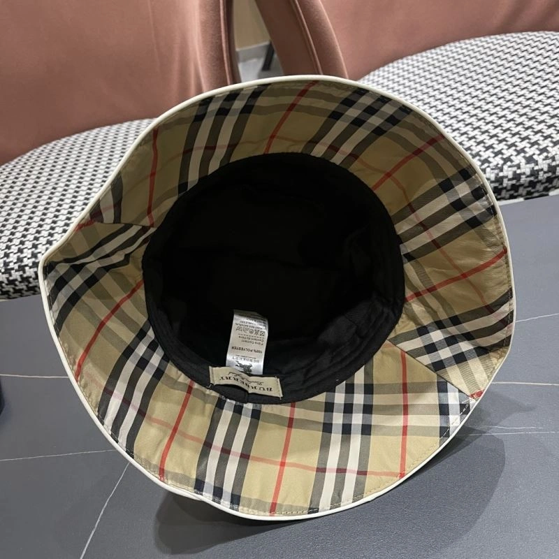 Burberry Caps Compact 260548