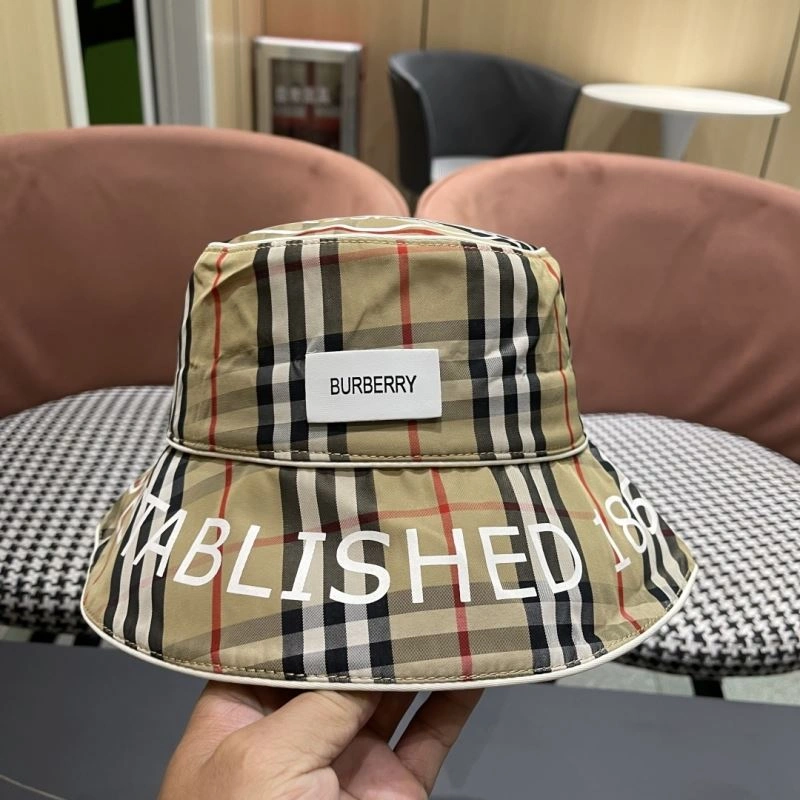 Burberry Caps Compact 260548