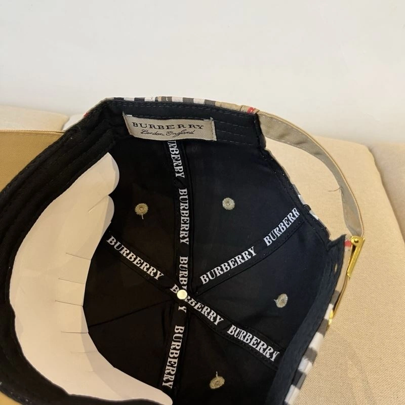 Burberry Caps Trendy 260547