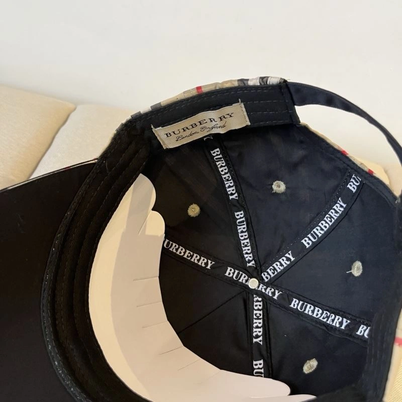 Cozy Burberry Caps 260545