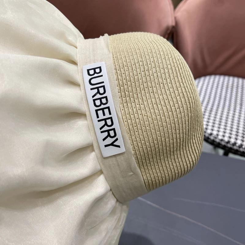 AllSeason Burberry Caps 260546