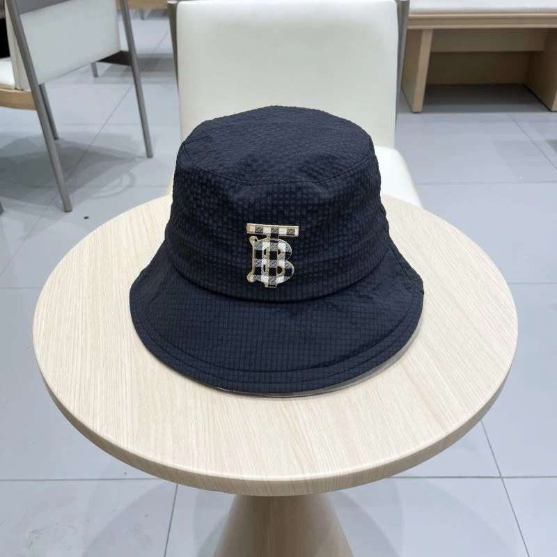 Burberry Caps UrbanChic 260535