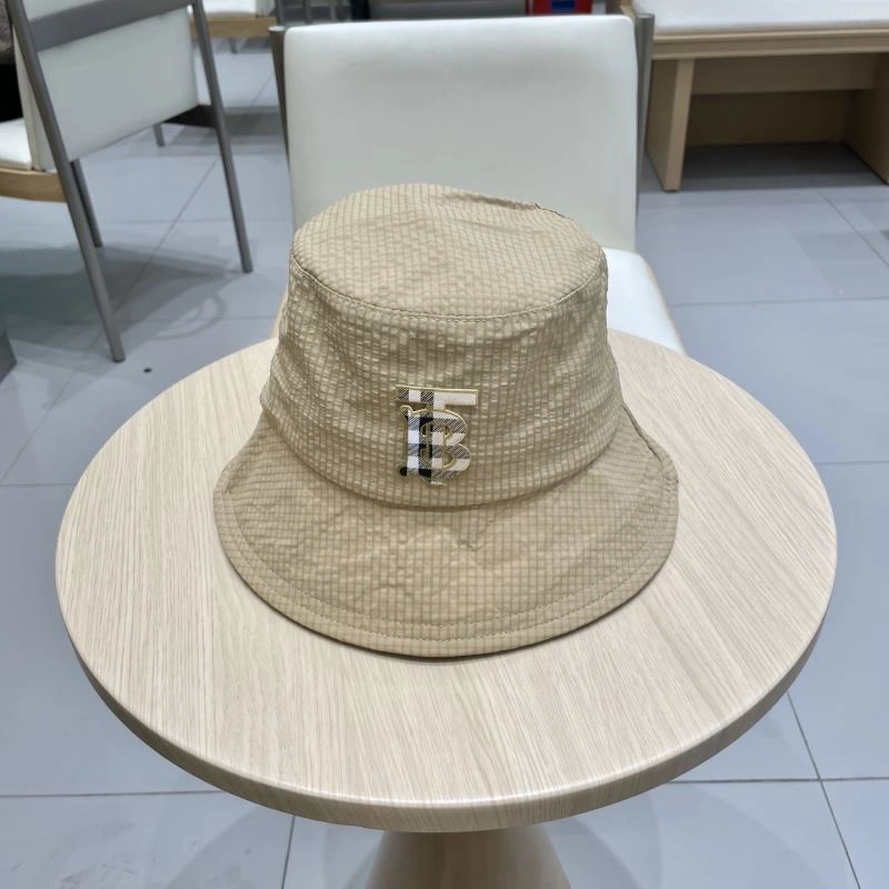 Burberry Caps OnTrend 260514
