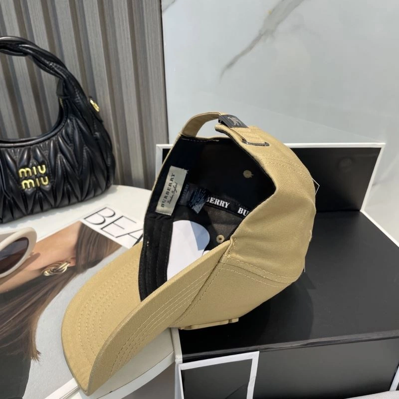Effortless Burberry Caps 260527