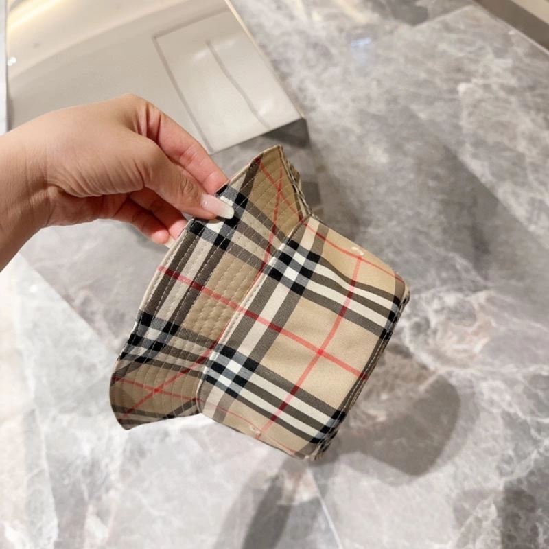Burberry Caps Flexible 260540