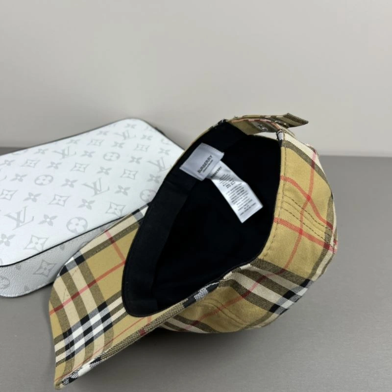 Burberry Caps Refined 260513