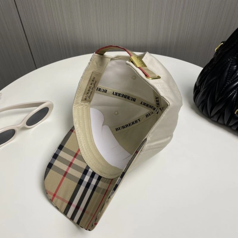 TimelessDesign Burberry Caps 260521