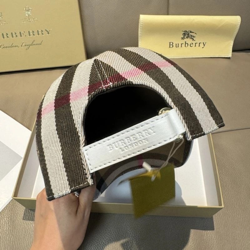 Casual Burberry Caps 260526